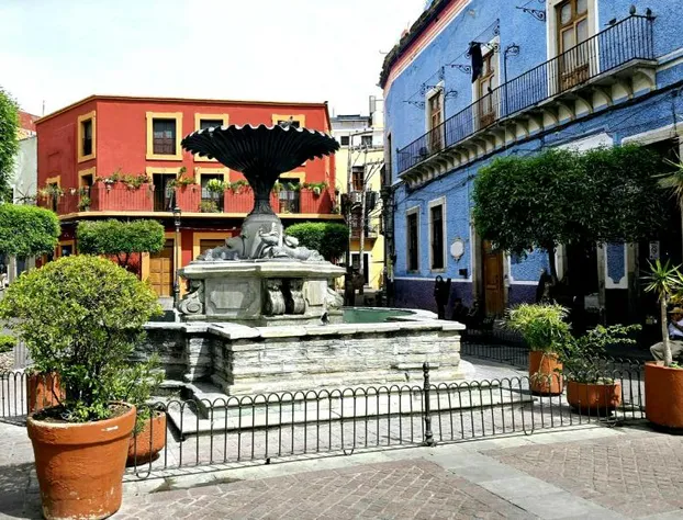 Hotel Plaza Baratillo hotel detail image 3