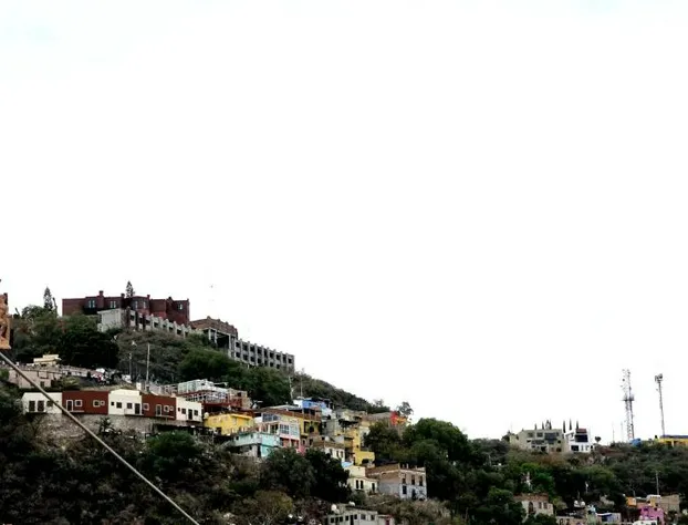 Hotel Plaza Baratillo hotel detail image 4
