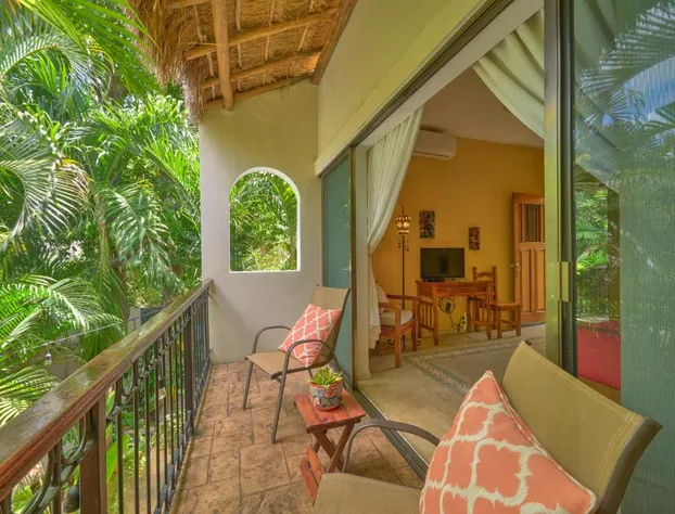 Casa Del Maya Bed & Breakfast hotel detail image 2