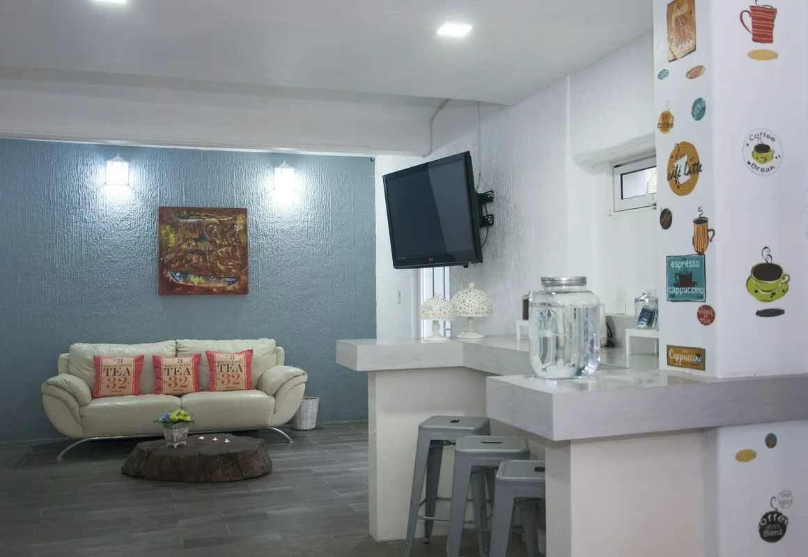 Hotel Karenina hotel hero