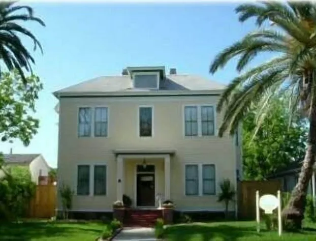 Coastal Dreams Bed & Breakfast hotel detail image 2