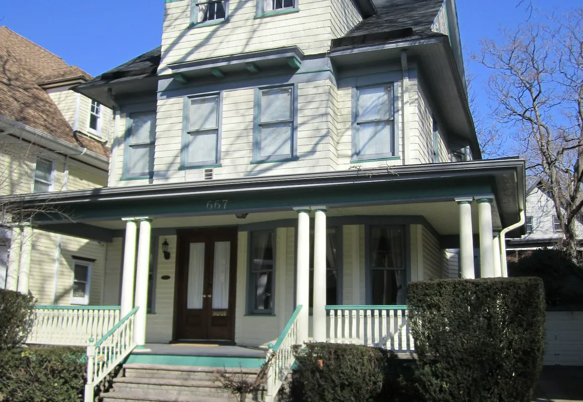 Loralei Bed & Breakfast hotel hero