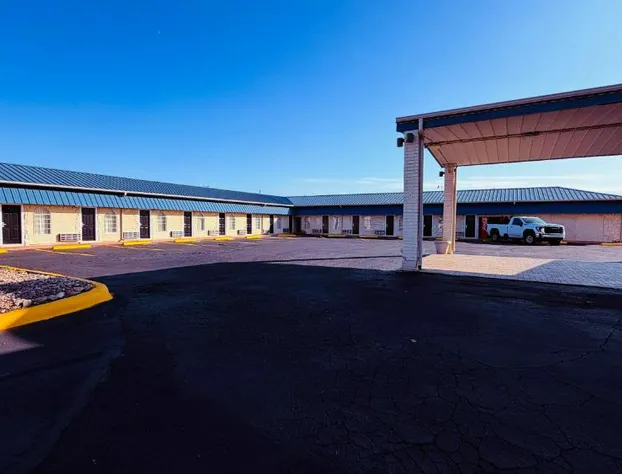 Rodeway Inn Llano hotel detail image 2