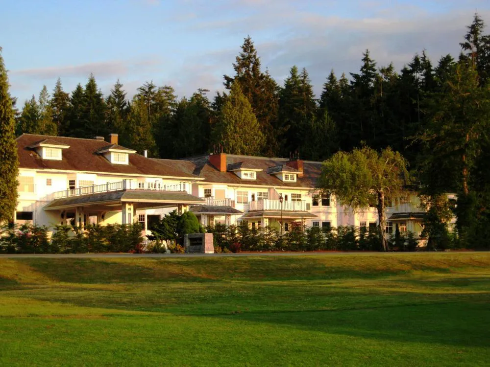 Crown Mansion Boutique Hotel & Villas hotel hero