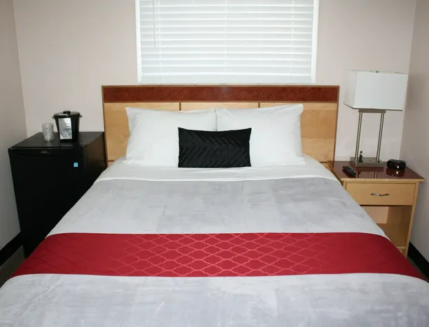 Bexon Rooms - Hotel Downtown Windsor hotel detail image 4