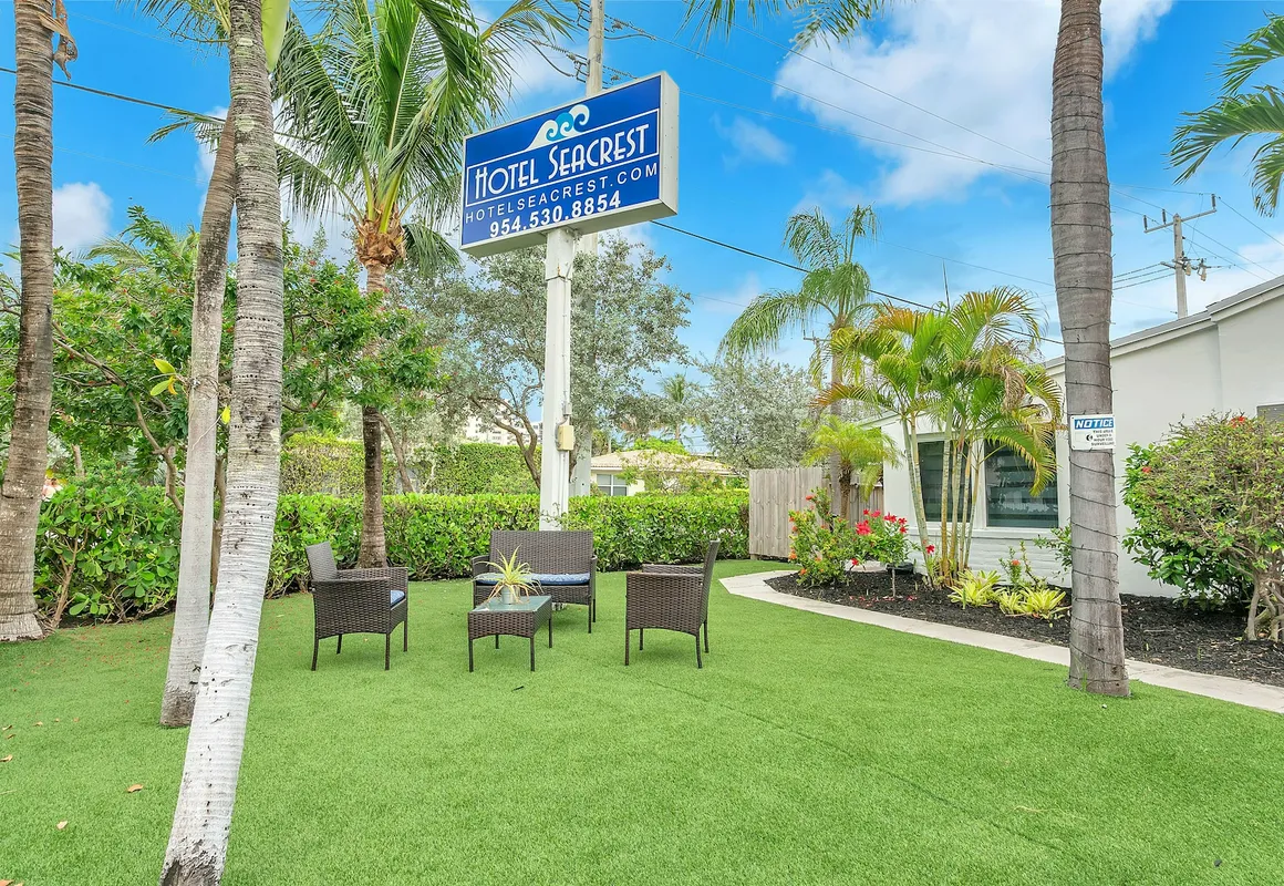 Hotel Seacrest hotel hero