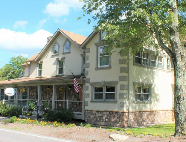 Woodfield Manor, A Sundance Vacations Property hotel detail image 2