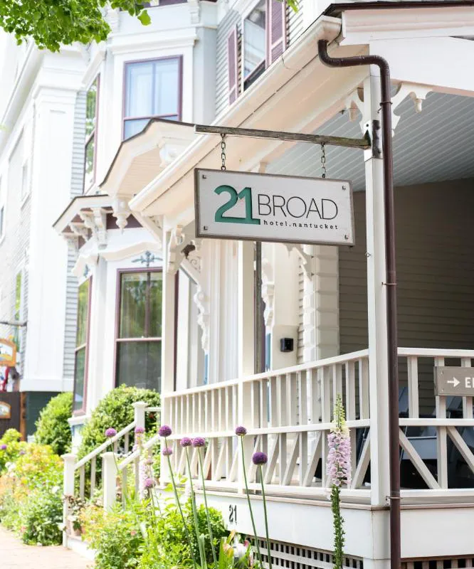 21 Broad Hotel hotel hero