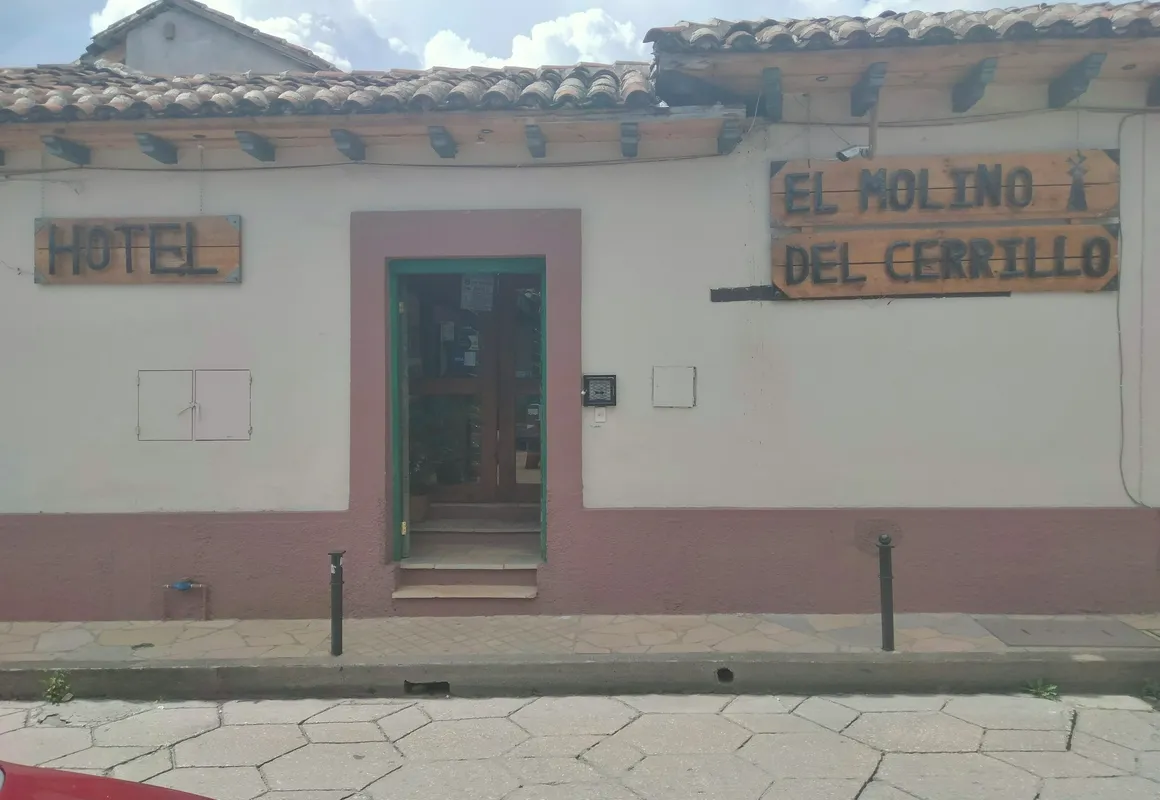 Hotel Molino del Cerrillo hotel hero
