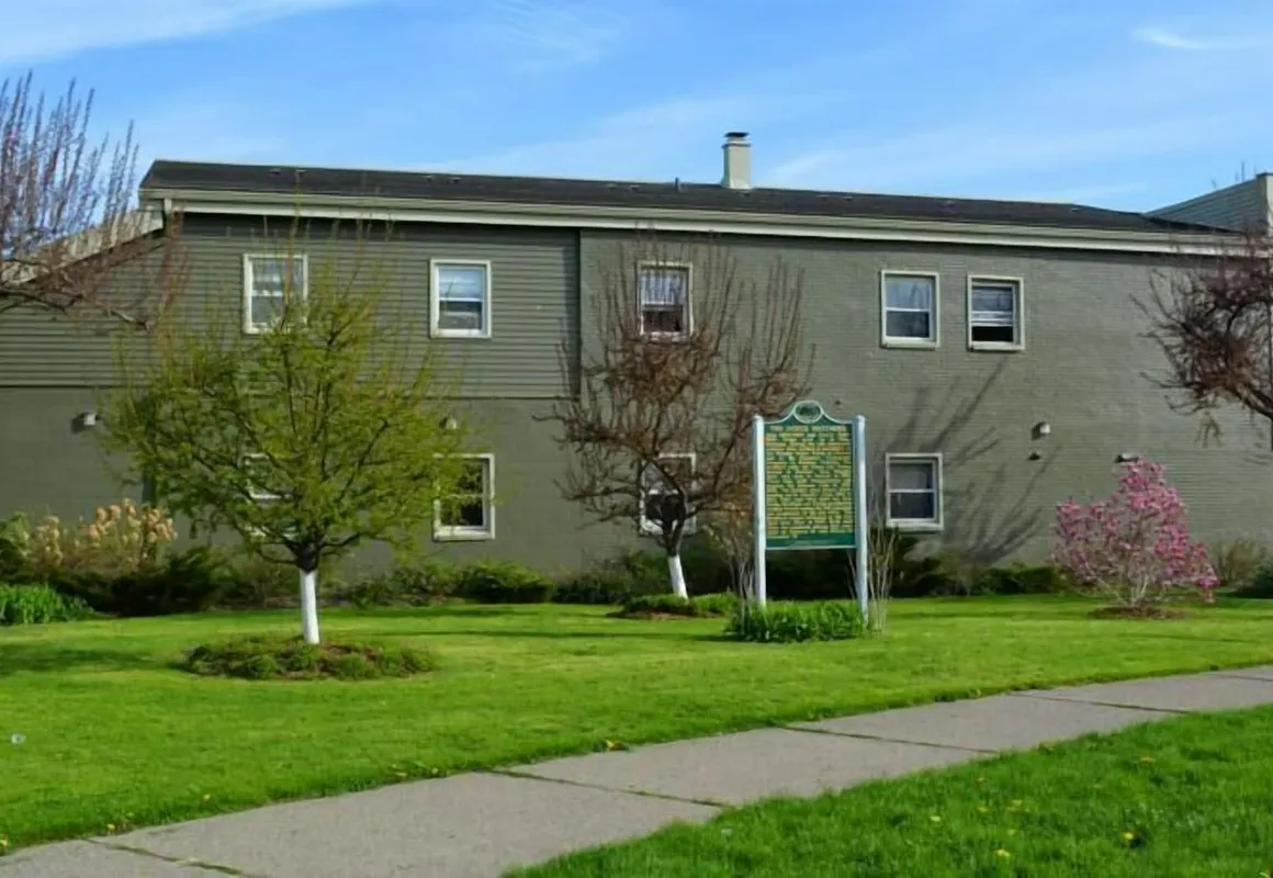 Veterans Park Hotel hotel hero