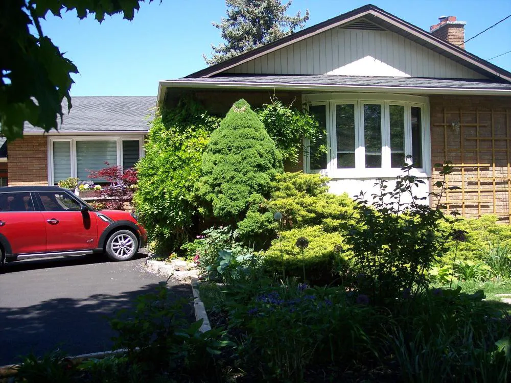 627 On King Bed and Breakfast hotel hero