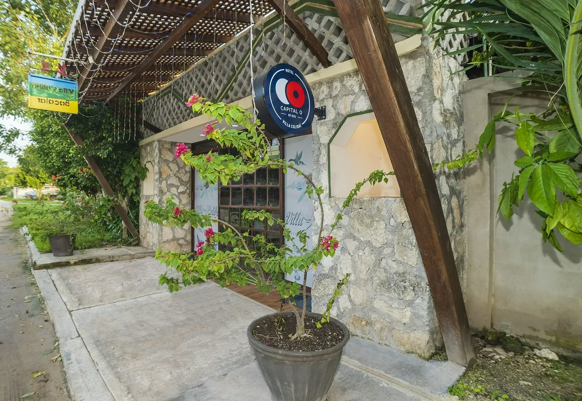 Villa Colibri Bacalar hotel hero