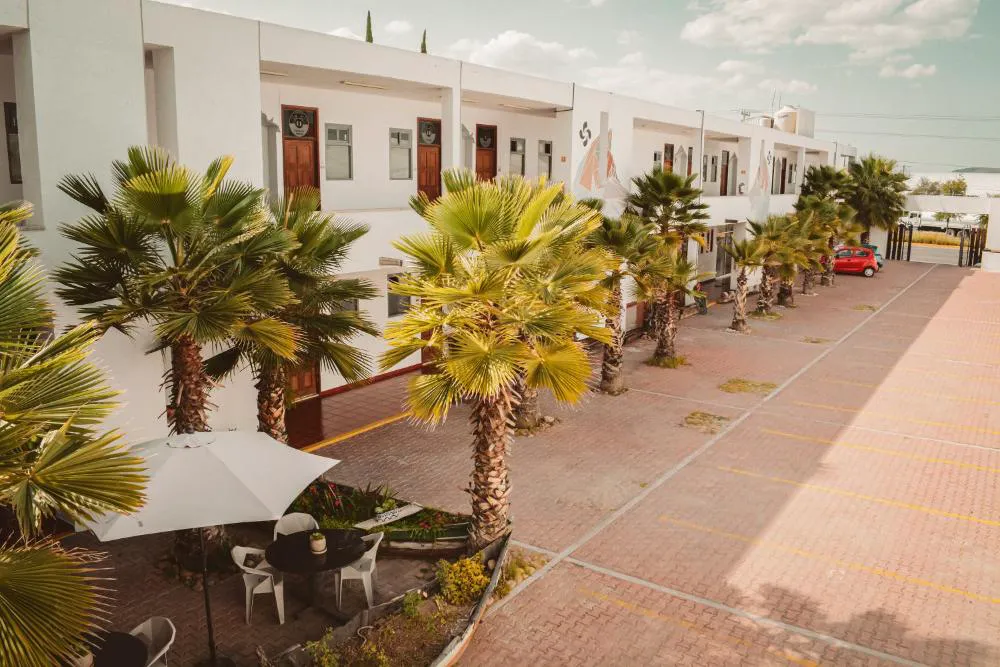 La Conspiración Hotel hotel hero