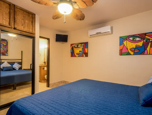 Marina Sol Condominiums hotel detail image 2