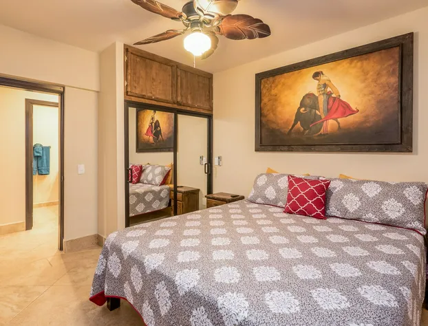 Marina Sol Condominiums hotel detail image 3