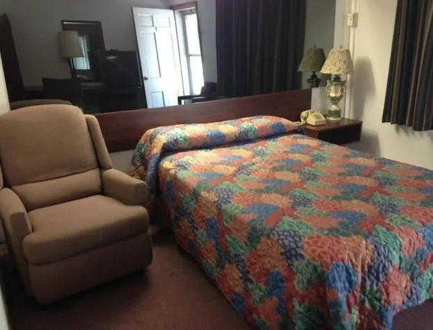 Orchard Park Motel hotel detail image 4