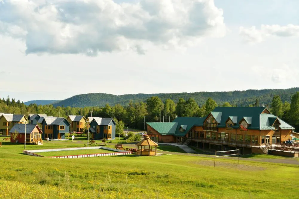 Station touristique Pin Rouge hotel hero