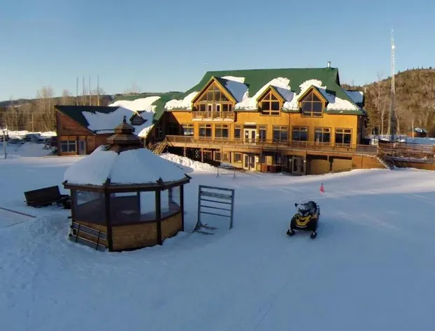 Station touristique Pin Rouge hotel detail image 1