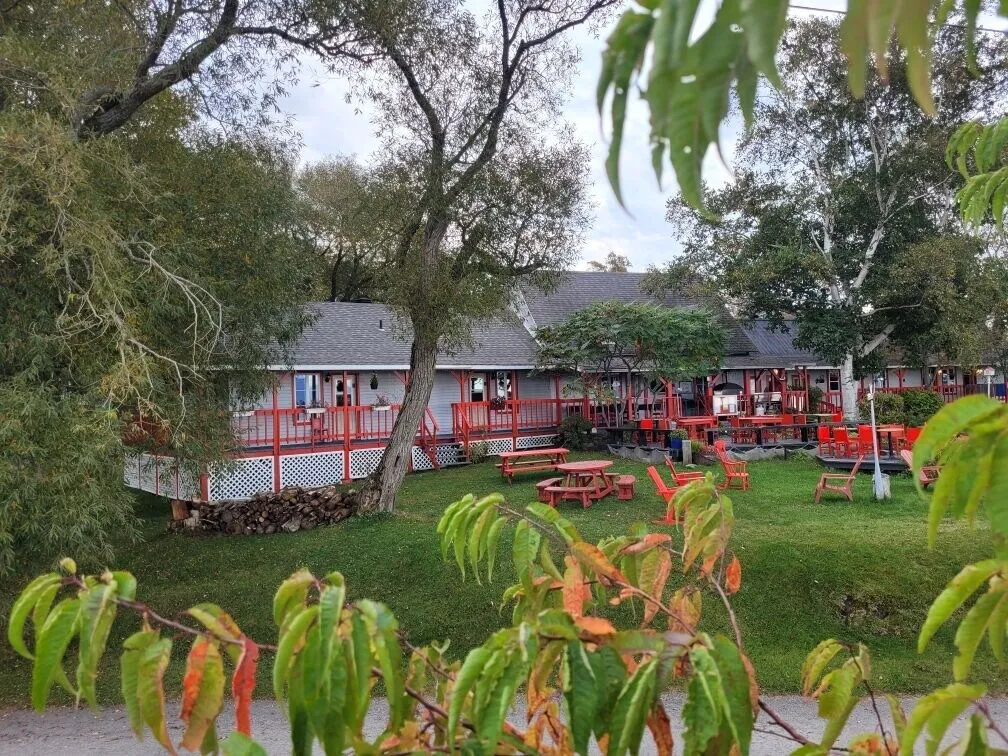 Auberge Pourvoirie Isle-aux-Grues hotel hero