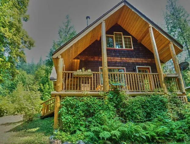 Wedgwood Manor and Glamping Retreat hotel detail image 3