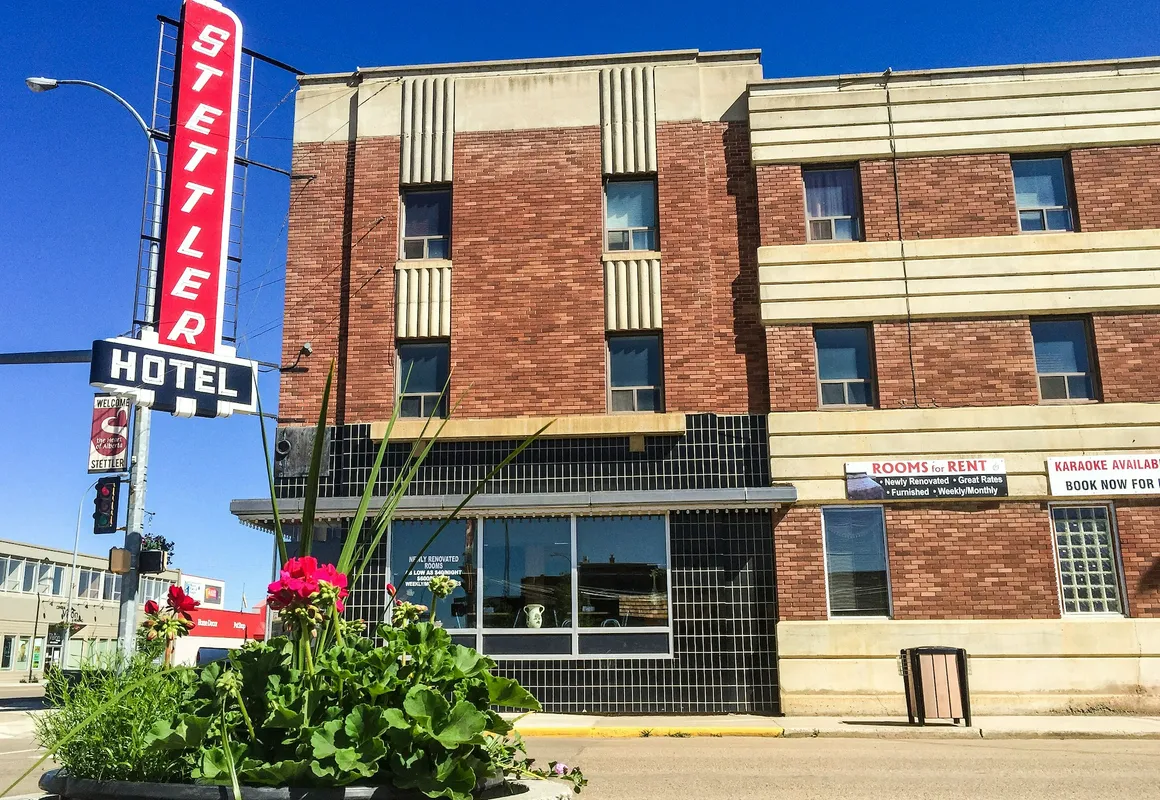 Stettler Hotel hotel hero