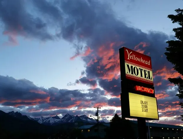 Yellowhead Motel hotel detail image 1