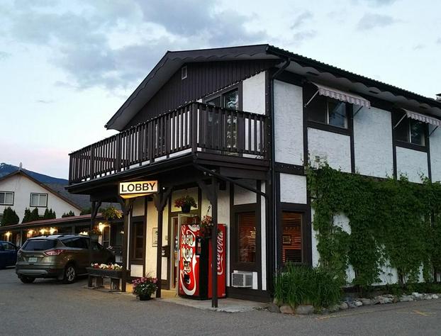 Yellowhead Motel hotel detail image 4