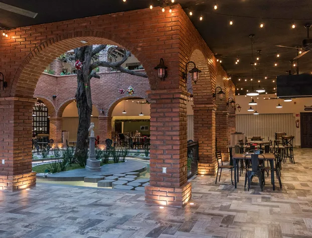 Punto Madero Hotel & Plaza hotel detail image 3