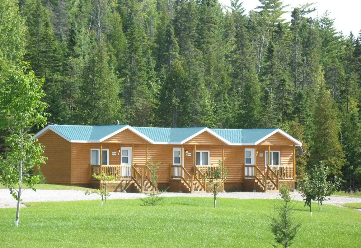 Motel Triplex Lac a Jimmy hotel hero