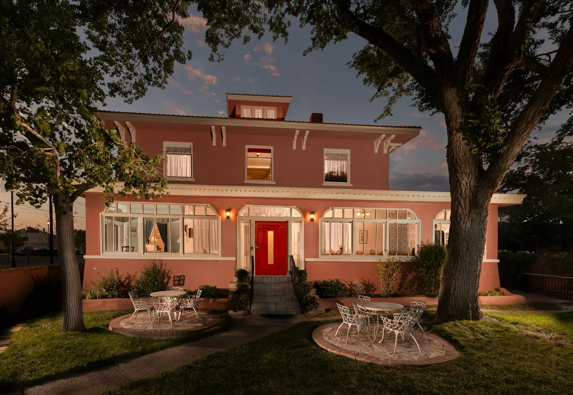 Bottger Mansion of Old Town hotel hero