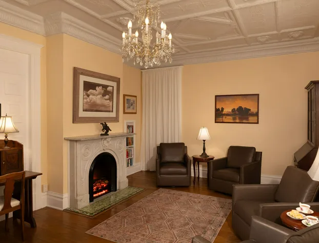 Bottger Mansion of Old Town hotel detail image 2