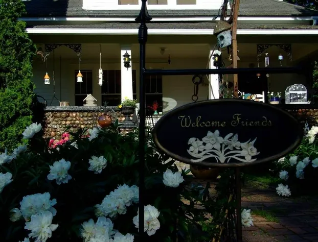 Cobblestone Bed and Breakfast hotel detail image 1
