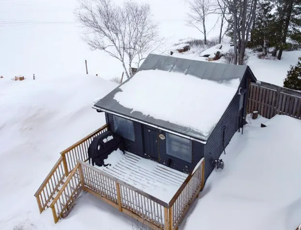 Glen Garry Motel and Cottages hotel detail image 1
