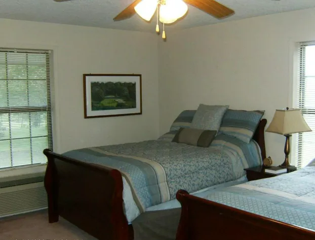 Glenwood Golf Course & Resort hotel detail image 2