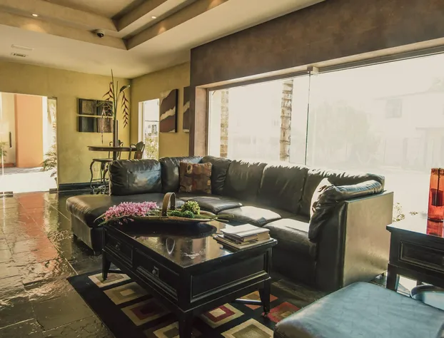 Barrokas Hotel & Suites hotel detail image 4