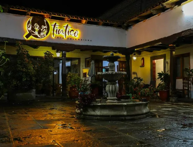 Real Carretero hotel detail image 2