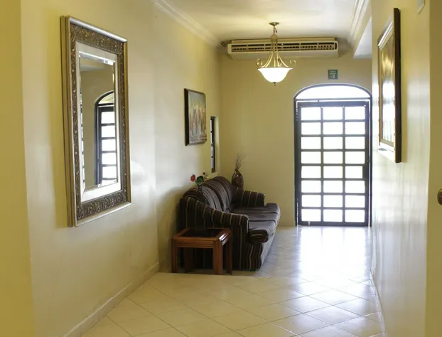 Hotel Flores Hills hotel detail image 3