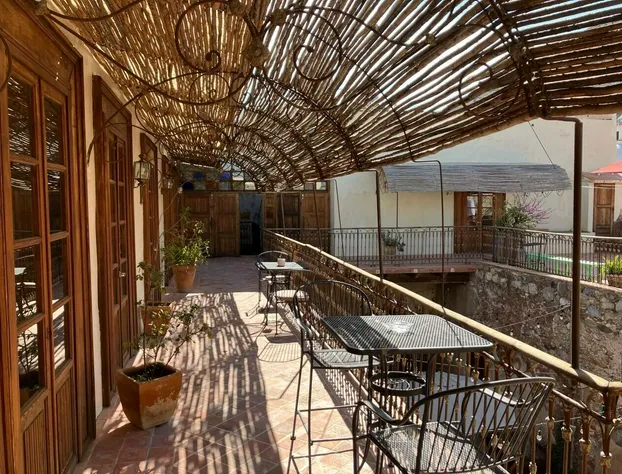 Hotel Amor y Paz hotel detail image 1