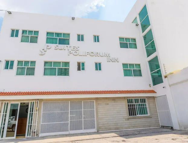 Suites Poliforum Inn hotel detail image 1