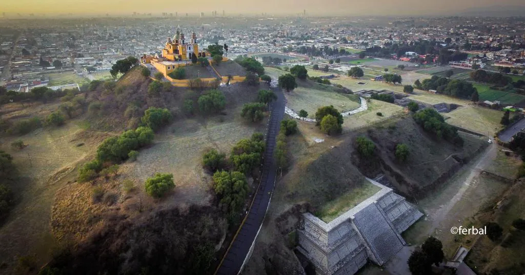 Cholula Rooms hotel hero