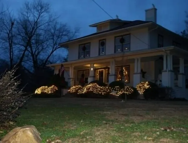 Hunter House Bed and Breakfast hotel detail image 2