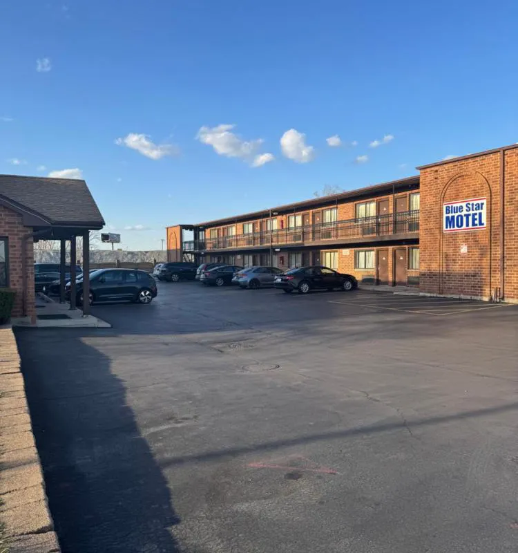 Bluestar Motel hotel hero