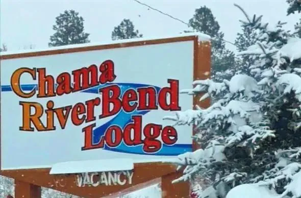 Chama River Bend Lodge hotel hero