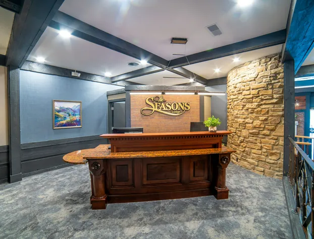 The Seasons Lodge hotel detail image 3