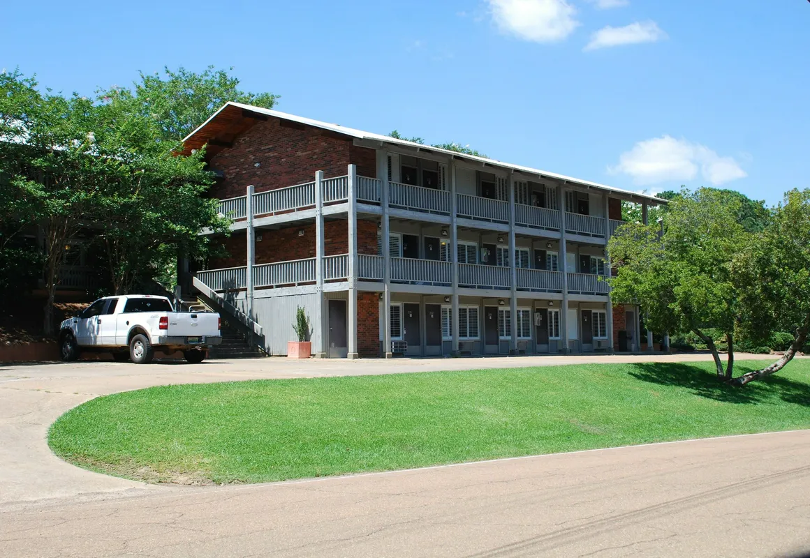 Lake Tiak O Khata Resort hotel hero