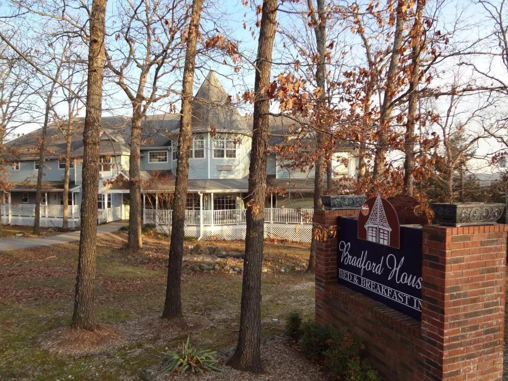 Bradford House Bed & Breakfast hotel hero