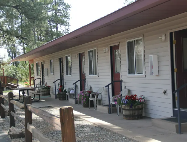 Mountain Landing Suites & RV Park hotel detail image 1