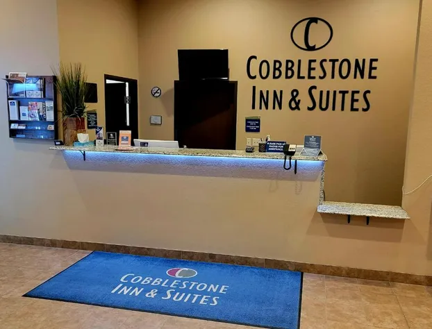 Cobblestone Inn & Suites - Maryville hotel detail image 3