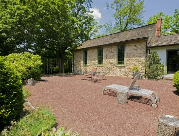 The Buck School Inn hotel detail image 2