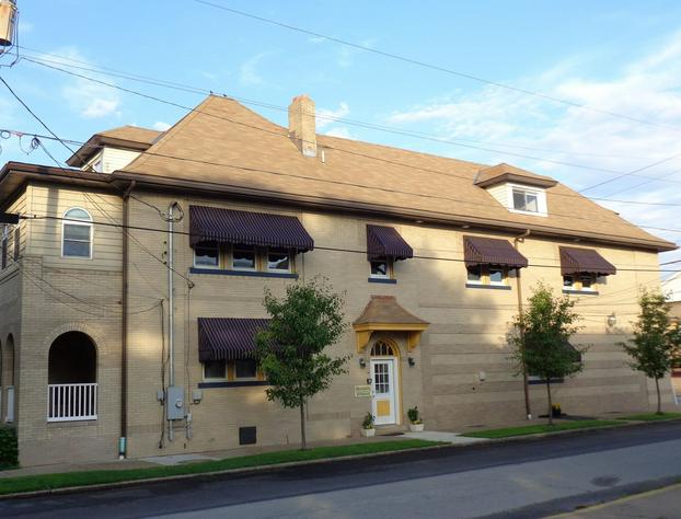 Connellsville B&B hotel detail image 3